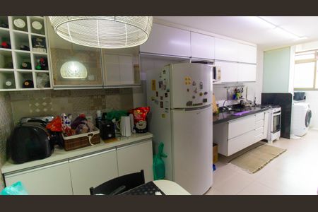 Apartamento à venda com 88m², 2 quartos e 1 vagaCozinha
