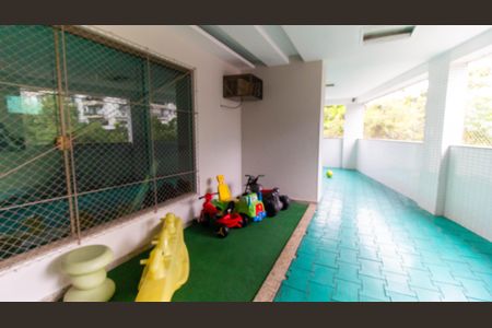 Apartamento à venda com 88m², 2 quartos e 1 vagaÁrea comum