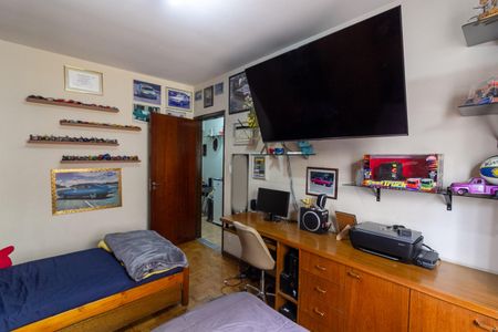 Casa à venda com 250m², 3 quartos e 4 vagas Casa à venda com 250m², 3 quartos e 4 vagasQuarto 1