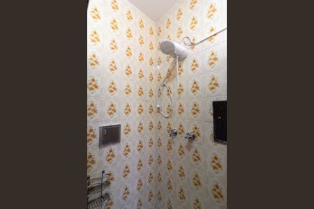 Casa à venda com 250m², 3 quartos e 4 vagas Casa à venda com 250m², 3 quartos e 4 vagasBanheiro Suíte