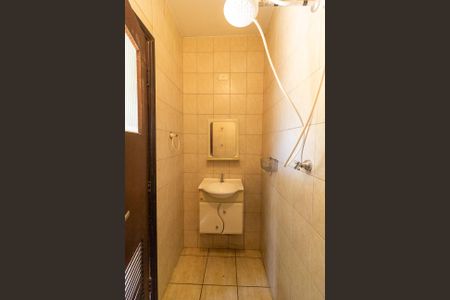 Casa à venda com 250m², 3 quartos e 4 vagas Casa à venda com 250m², 3 quartos e 4 vagasBanheiro de Serviço