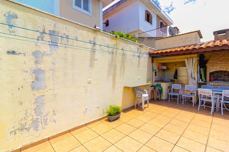 Casa à venda com 250m², 3 quartos e 4 vagas Casa à venda com 250m², 3 quartos e 4 vagasÁrea Gourmet