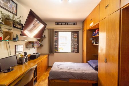 Casa à venda com 250m², 3 quartos e 4 vagas Casa à venda com 250m², 3 quartos e 4 vagasQuarto 1