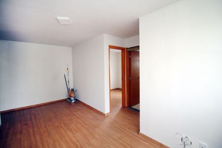 Sala de apartamento à venda com 2 quartos, 48m² em Colégio, Rio de Janeiro