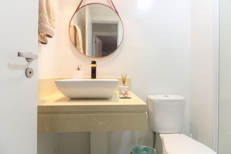 Apartamento à venda com 65m², 2 quartos e 1 vagaBanheiro Social 