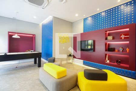 Apartamento à venda com 65m², 2 quartos e 1 vagaCondomínio - Salão de Jogos 