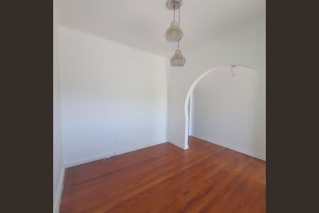 Casa para alugar com 180m², 3 quartos e 3 vagasSala