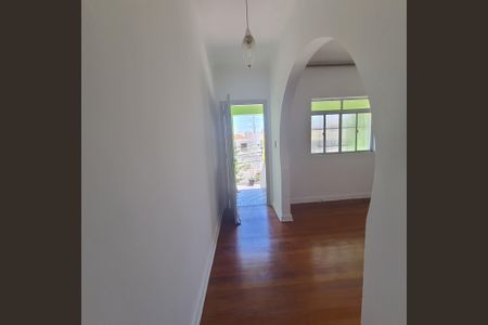 Casa para alugar com 180m², 3 quartos e 3 vagasCorredor