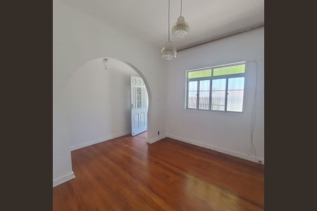 Casa para alugar com 180m², 3 quartos e 3 vagasSala