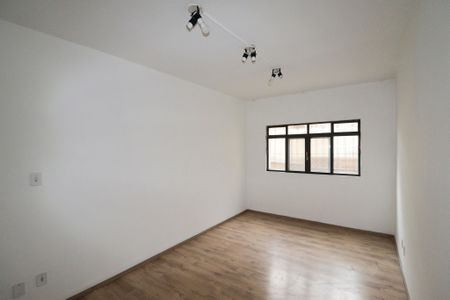 Sala de apartamento à venda com 2 quartos, 64m² em Vila Pauliceia, São Paulo