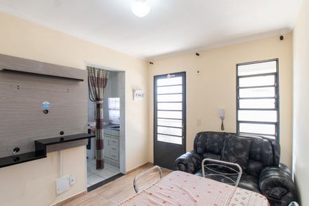Apartamento para alugar com 45m², 2 quartos e sem vagaSala