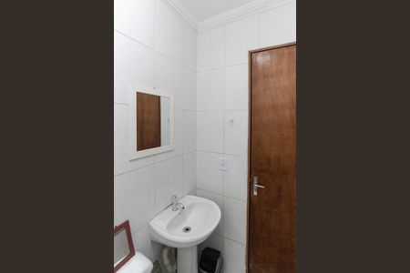 Apartamento para alugar com 45m², 2 quartos e sem vagaBanheiro