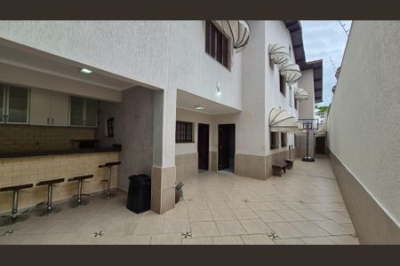 Casa à venda com 350m², 4 quartos e 3 vagas Casa à venda com 350m², 4 quartos e 3 vagasArea externa