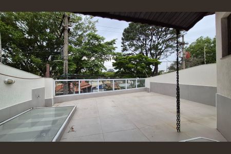 Casa à venda com 350m², 4 quartos e 3 vagas Casa à venda com 350m², 4 quartos e 3 vagasSuíte 2