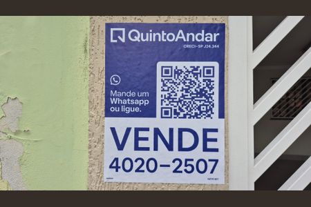 Casa à venda com 350m², 4 quartos e 3 vagas Casa à venda com 350m², 4 quartos e 3 vagasInstalação placa nova