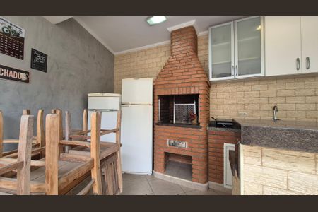 Casa à venda com 350m², 4 quartos e 3 vagas Casa à venda com 350m², 4 quartos e 3 vagasArea externa