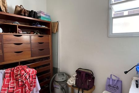 Apartamento para alugar com 120m², 4 quartos e 2 vagasQuarto de Serviço