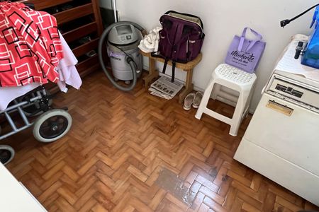 Apartamento para alugar com 120m², 4 quartos e 2 vagasQuarto de Serviço