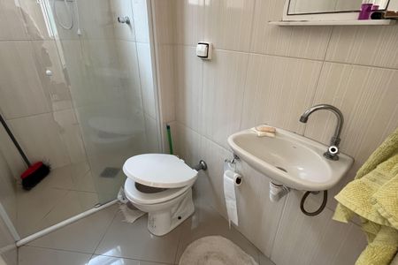 Apartamento para alugar com 120m², 4 quartos e 2 vagasBanheiro de serviço