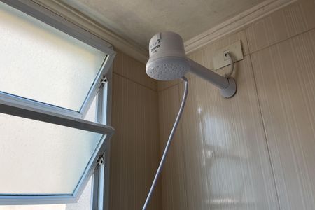 Apartamento para alugar com 120m², 4 quartos e 2 vagasBanheiro de serviço