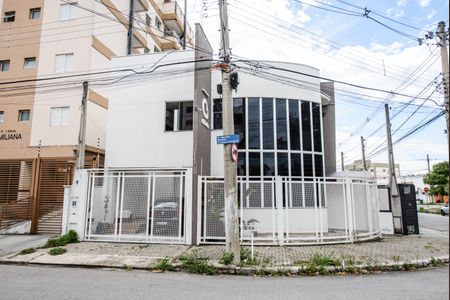 Casa para alugar com 61m², 1 quarto e 1 vaga Casa para alugar com 61m², 1 quarto e 1 vagaFachada da Casa