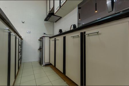 Apartamento à venda com 54m², 2 quartos e 1 vagaCozinha