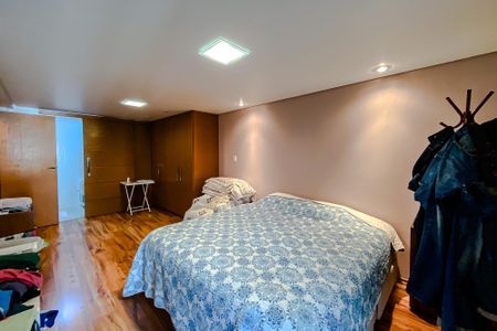 Casa à venda com 192m², 3 quartos e 2 vagasQuarto 3 - Suíte