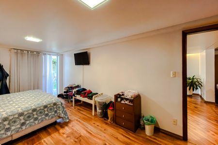 Casa à venda com 192m², 3 quartos e 2 vagasQuarto 3 - Suíte