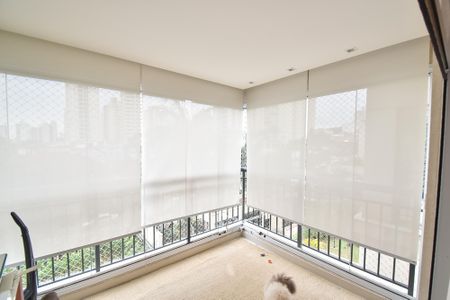 Apartamento à venda com 176m², 3 quartos e 3 vagas Apartamento à venda com 176m², 3 quartos e 3 vagasVaranda da suíte 3