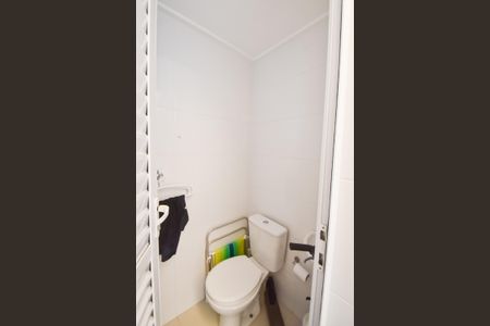 Apartamento à venda com 176m², 3 quartos e 3 vagas Apartamento à venda com 176m², 3 quartos e 3 vagasBanheiro de serviço