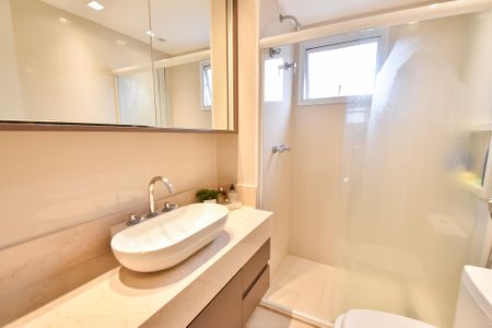 Apartamento à venda com 176m², 3 quartos e 3 vagas Apartamento à venda com 176m², 3 quartos e 3 vagasBanheiro da suíte 3