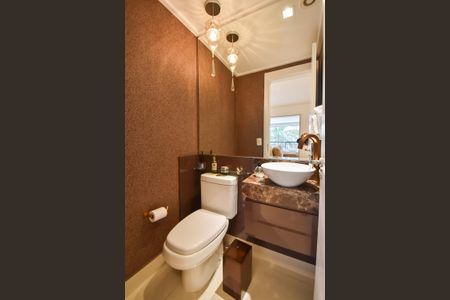 Apartamento à venda com 176m², 3 quartos e 3 vagas Apartamento à venda com 176m², 3 quartos e 3 vagasLavabo