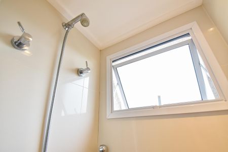 Apartamento à venda com 176m², 3 quartos e 3 vagas Apartamento à venda com 176m², 3 quartos e 3 vagasBanheiro da suíte 1