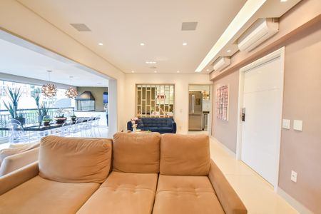 Apartamento à venda com 176m², 3 quartos e 3 vagas Apartamento à venda com 176m², 3 quartos e 3 vagasSala