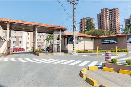 Apartamento para alugar com 45m², 2 quartos e 1 vaga Apartamento para alugar com 45m², 2 quartos e 1 vagaFachada