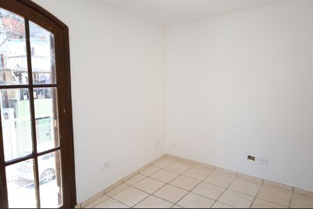 Casa para alugar com 2 quartos, 60m² em Jardim Alfredo, São Paulo