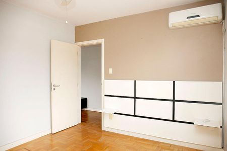 Apartamento à venda com 51m², 1 quarto e sem vagaQuarto
