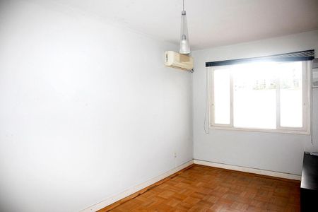 Sala de apartamento à venda com 1 quarto, 51m² em Rio Branco, Porto Alegre