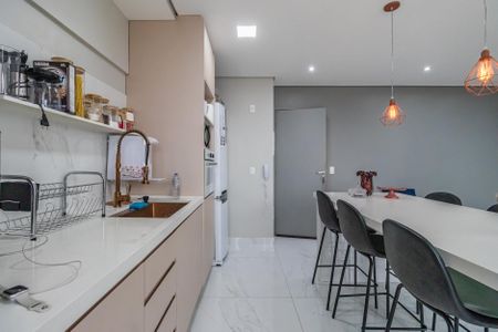 Apartamento à venda com 45m², 1 quarto e 1 vaga Apartamento à venda com 45m², 1 quarto e 1 vagaCozinha