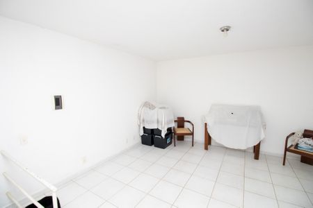 Apartamento à venda com 197m², 3 quartos e sem vagaHall