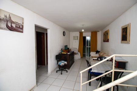 Sala de apartamento para alugar com 3 quartos, 197m² em Vargem Pequena, Rio de Janeiro