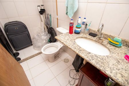 Apartamento à venda com 197m², 3 quartos e sem vagaBanheiro Quarto 1