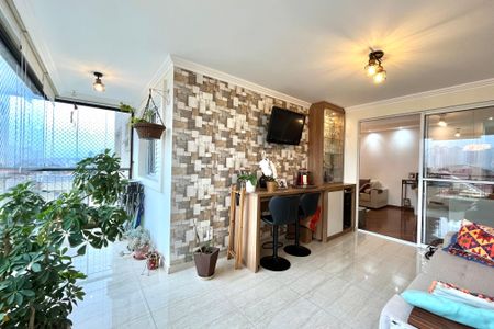 Apartamento à venda com 112m², 3 quartos e 2 vagasVaranda