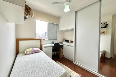 Apartamento à venda com 112m², 3 quartos e 2 vagasQuarto 2