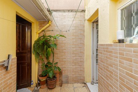 Casa à venda com 66m², 2 quartos e 1 vagaÁrea de Serviço