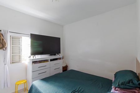 Casa à venda com 66m², 2 quartos e 1 vagaQuarto