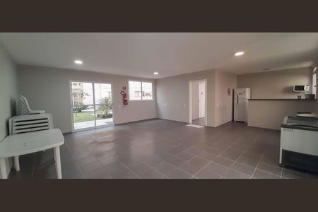 Apartamento à venda com 42m², 2 quartos e sem vagaÁrea comum - Salão de festas