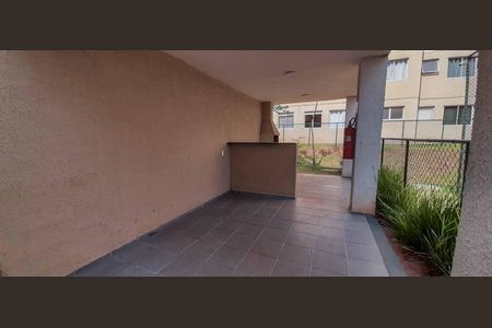 Apartamento à venda com 42m², 2 quartos e sem vagaÁrea comum