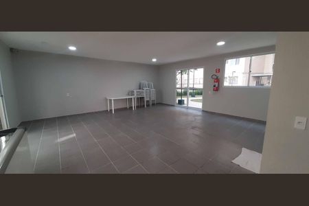 Apartamento à venda com 42m², 2 quartos e sem vagaÁrea comum - Salão de festas