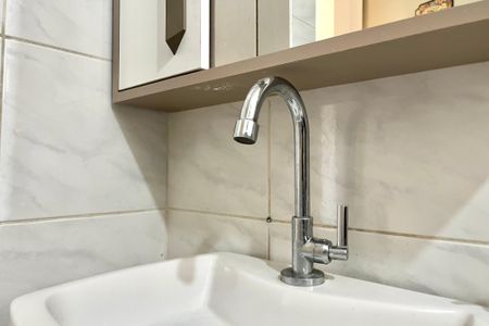 Apartamento à venda com 70m², 3 quartos e 1 vaga Apartamento à venda com 70m², 3 quartos e 1 vagaBanheiro